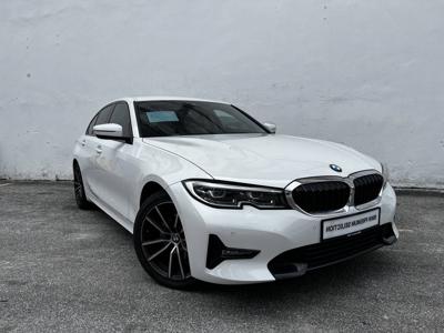 BMW 320i  (2020)